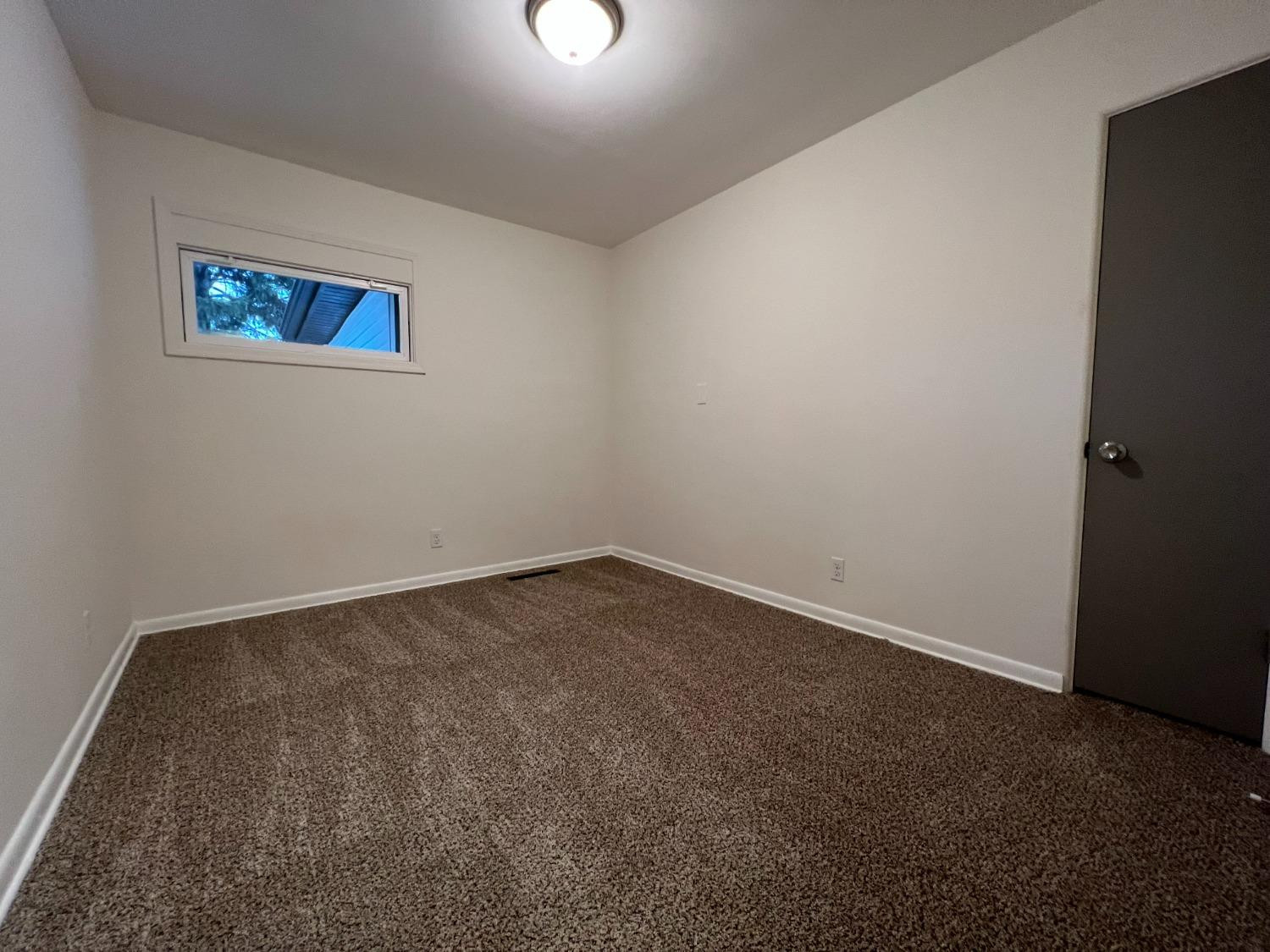 7110 Ash Place
