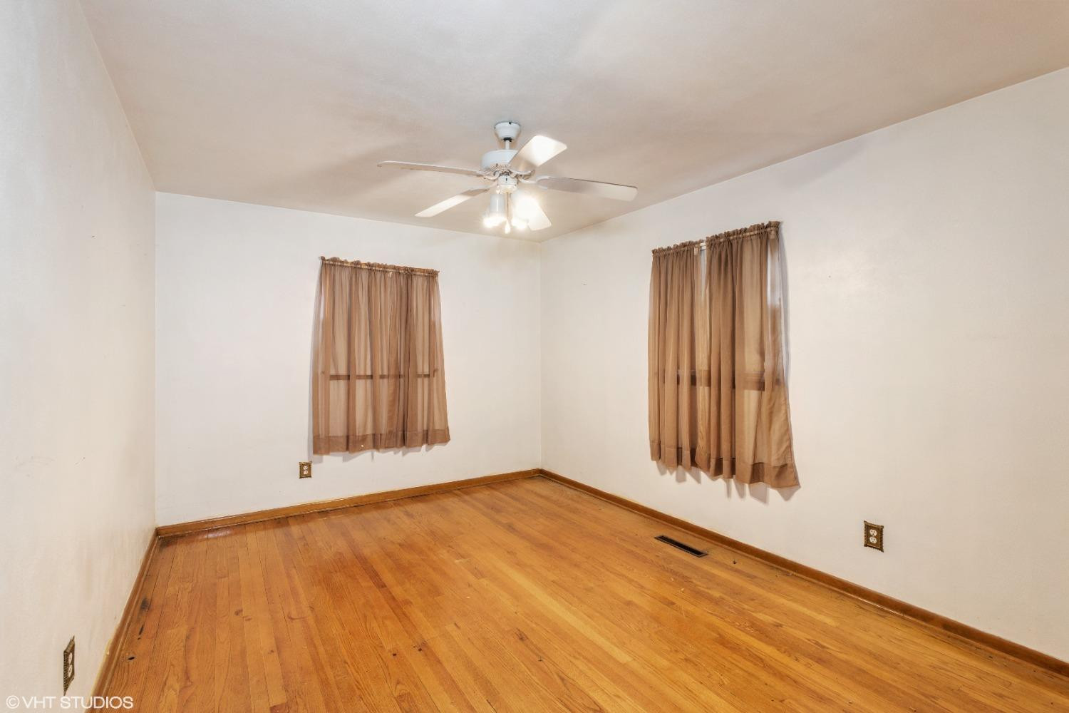 1225 W 47th Avenue