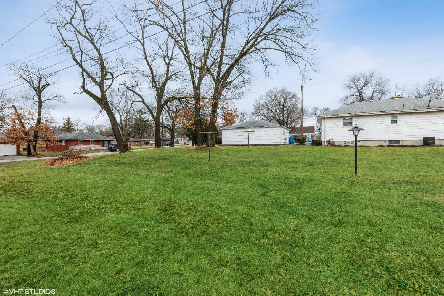 1225 W 47th Avenue