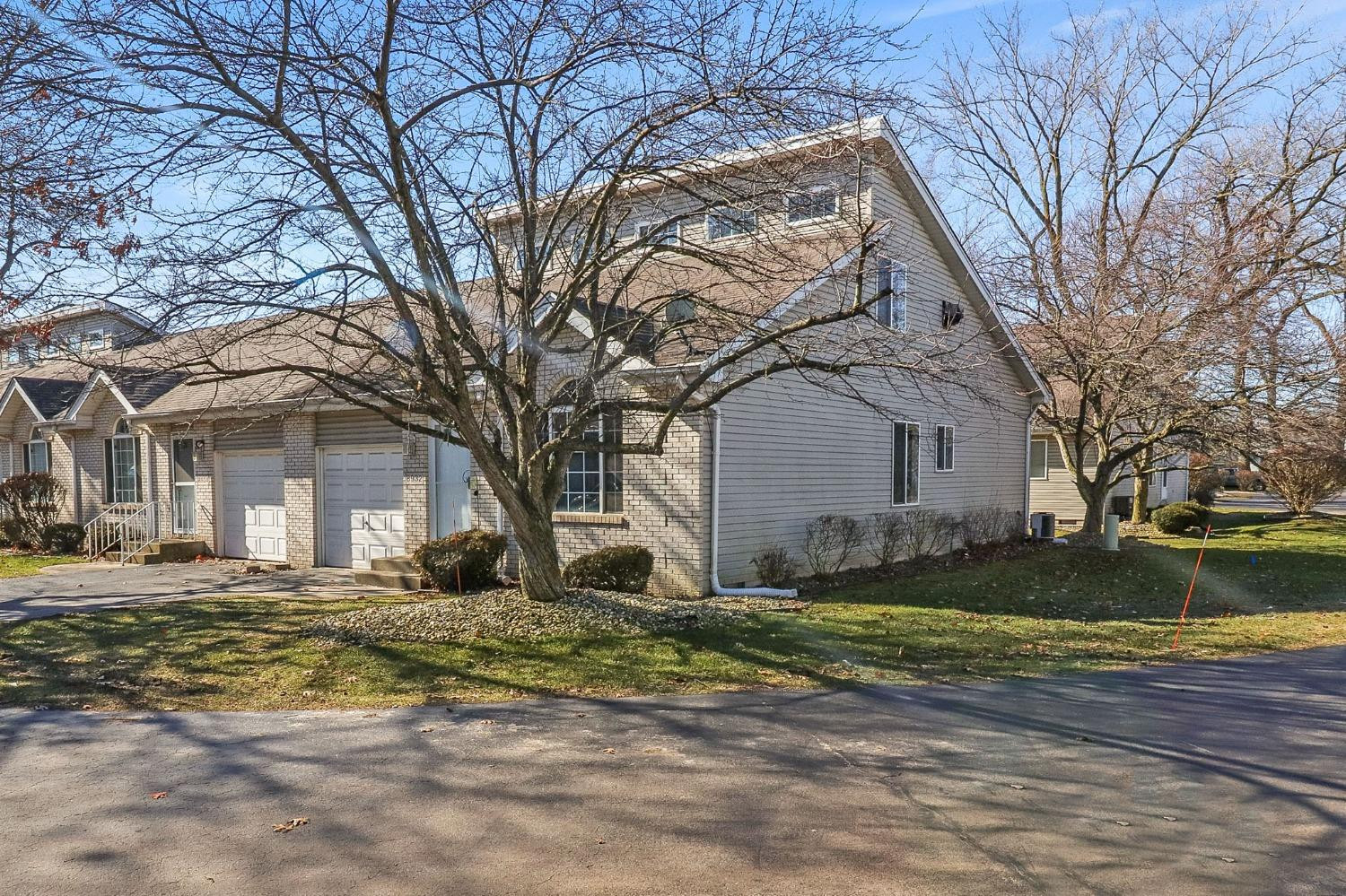 8932 Price Circle