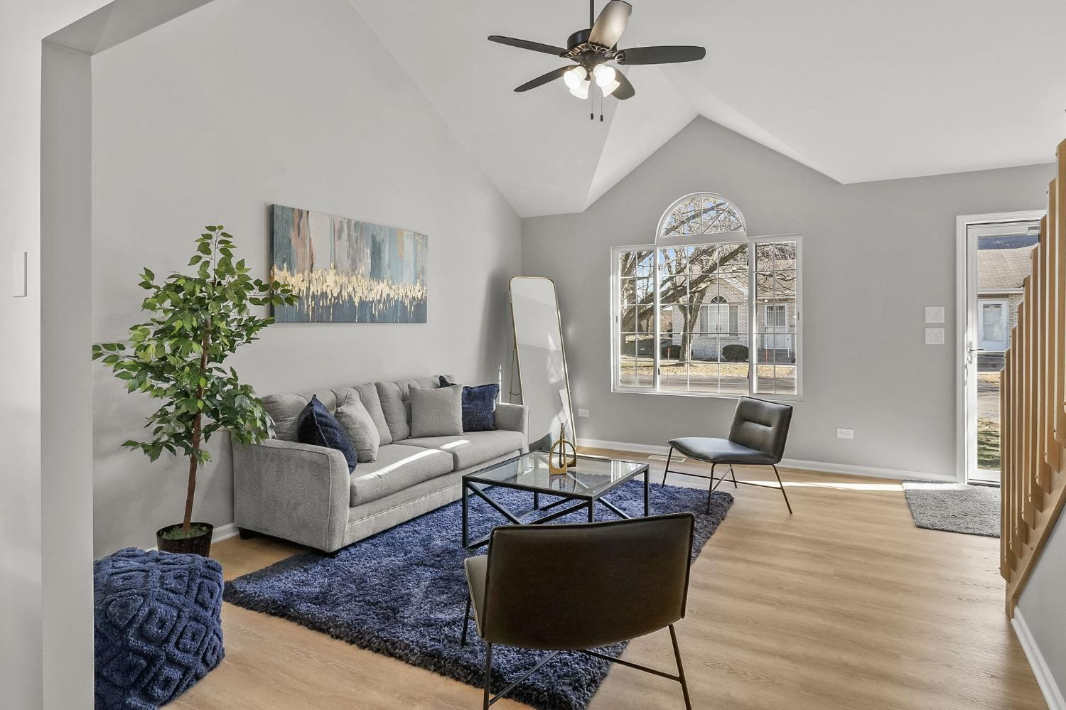 8932 Price Circle