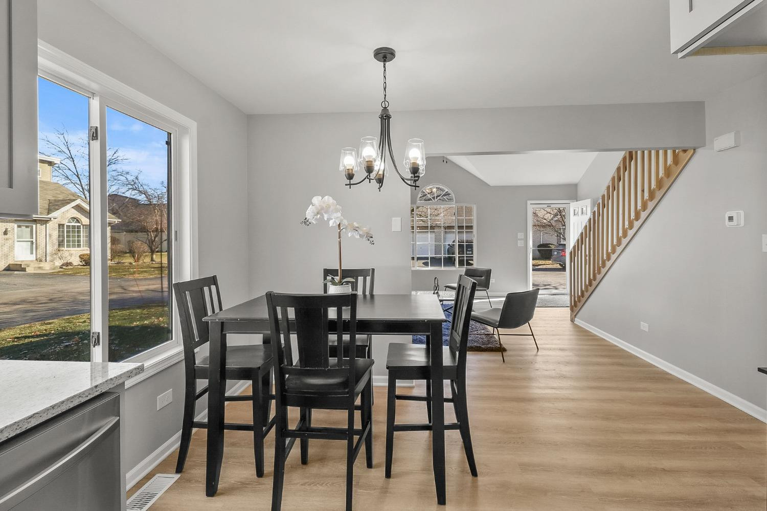 8932 Price Circle