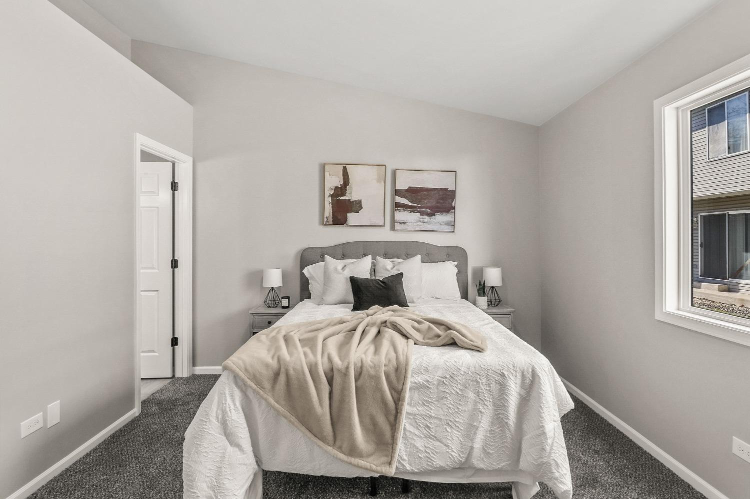 8932 Price Circle