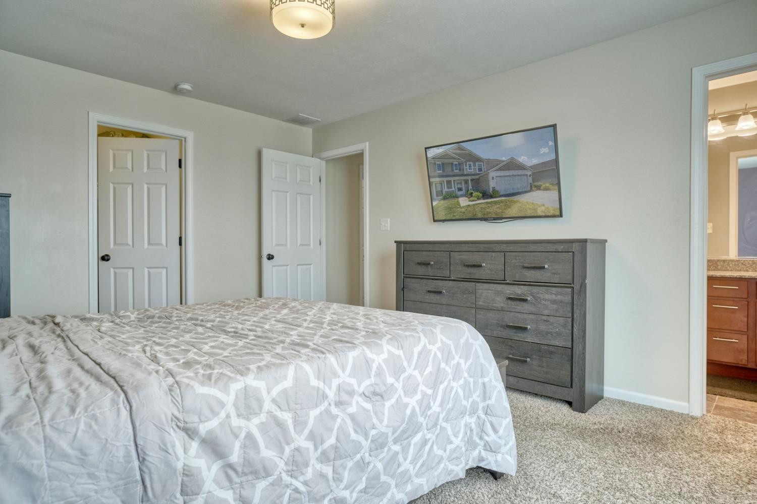 15537 W 101st Place