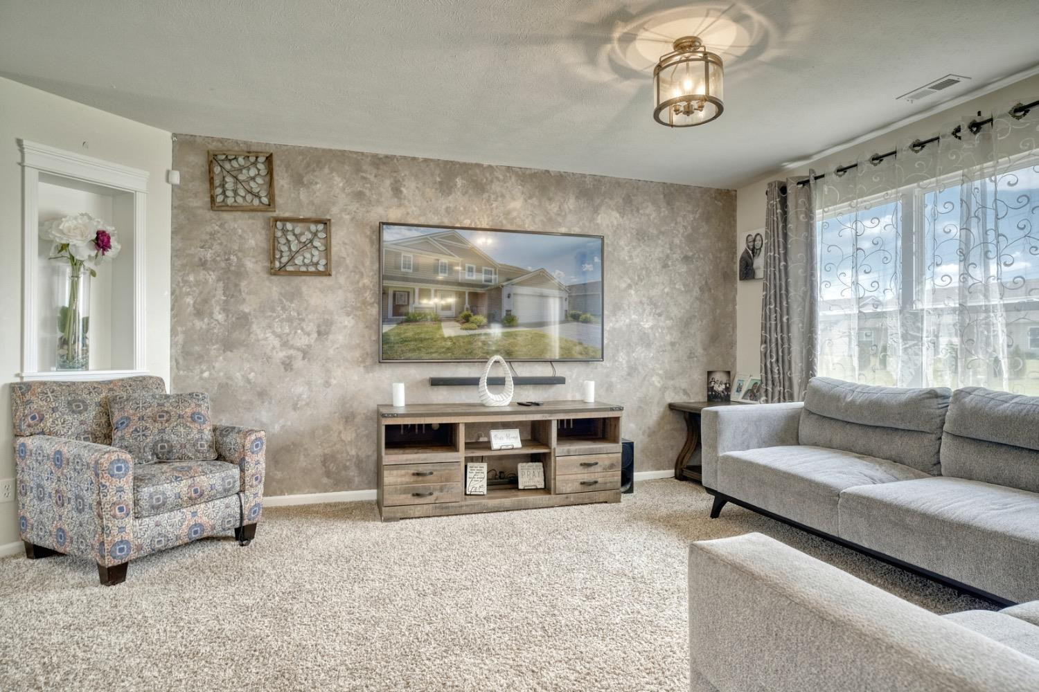 15537 W 101st Place