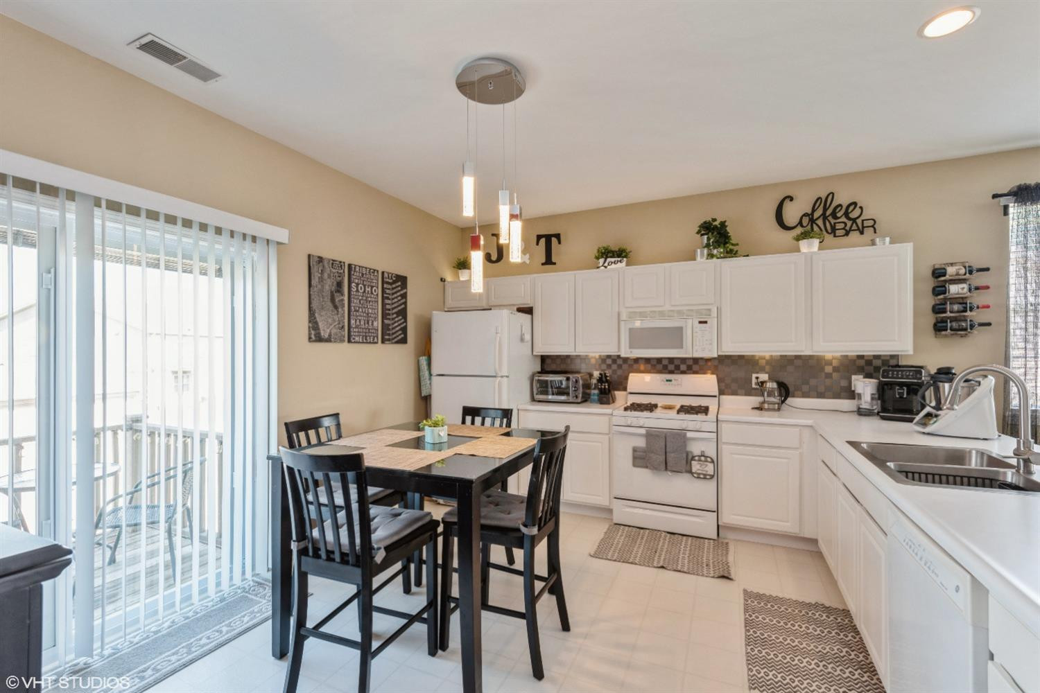 1226 Primrose Lane