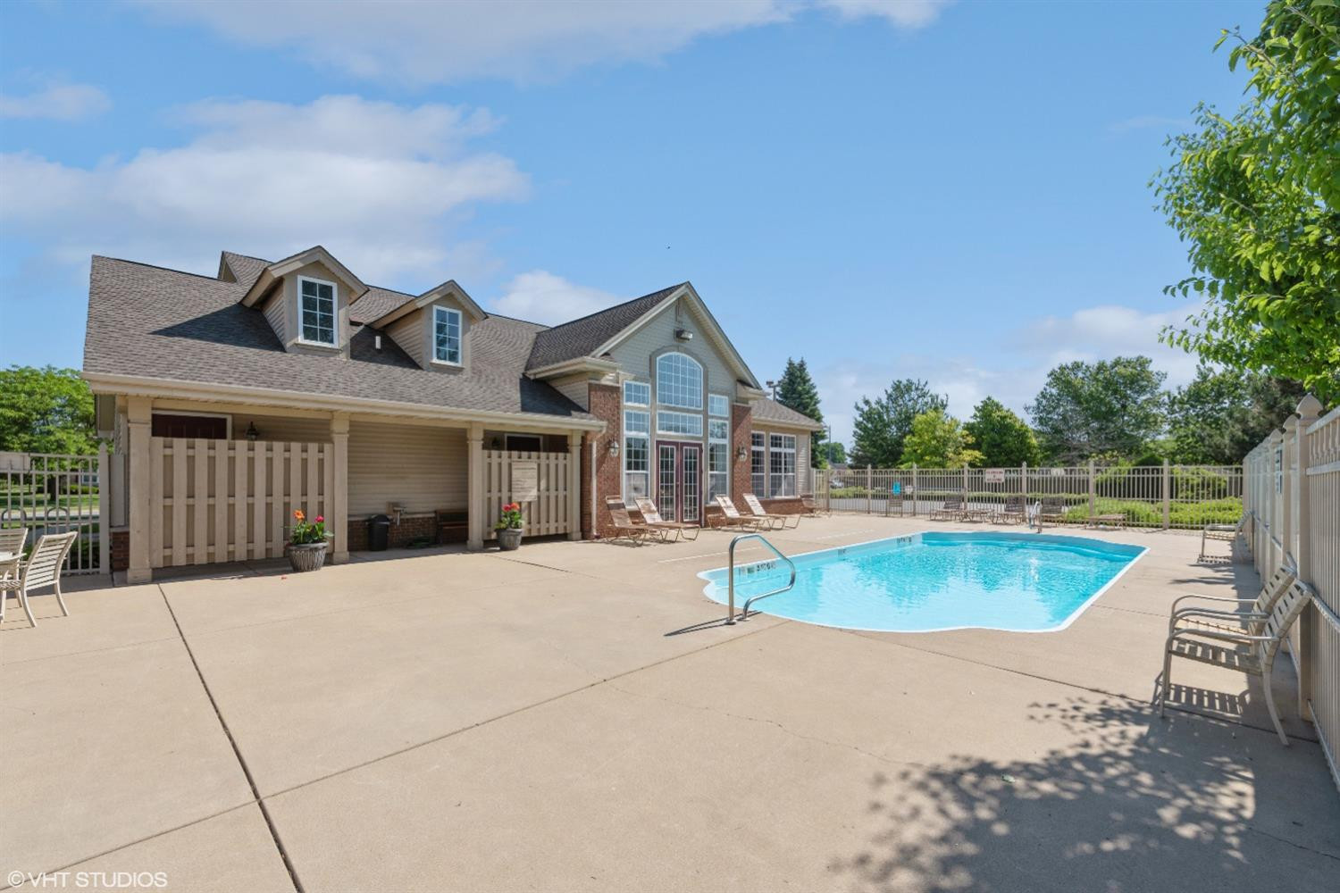 1226 Primrose Lane