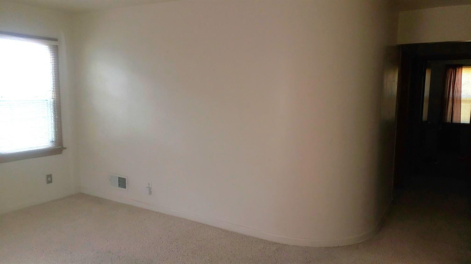 526 W 49th Avenue