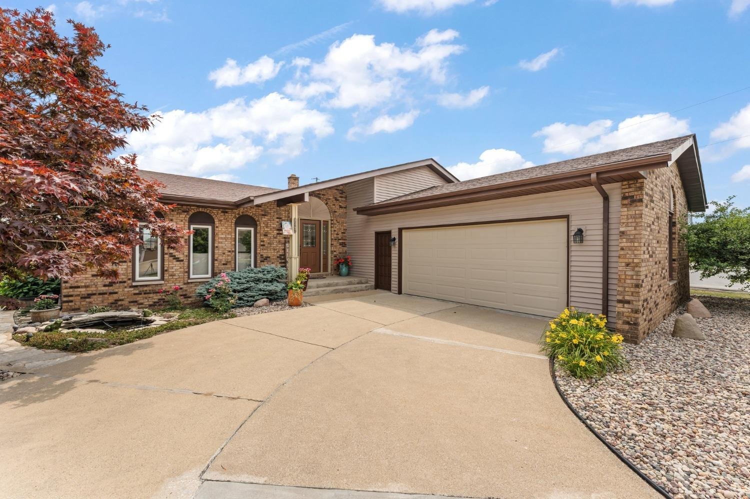 9347 Idlewild Drive