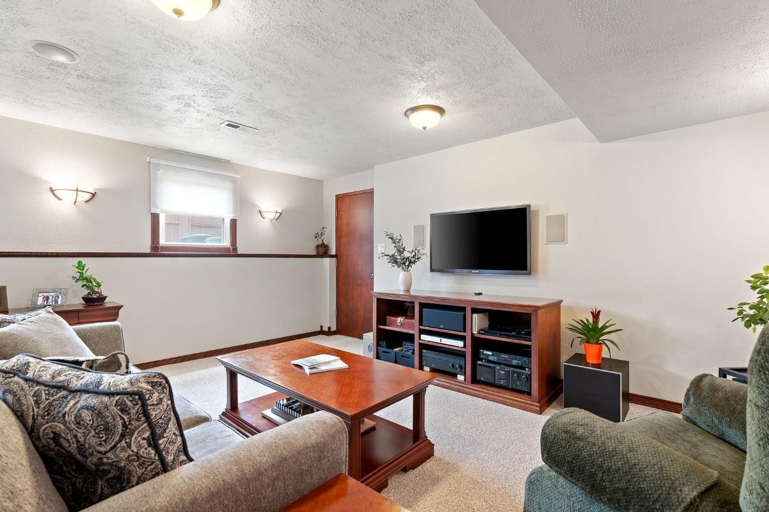 9347 Idlewild Drive