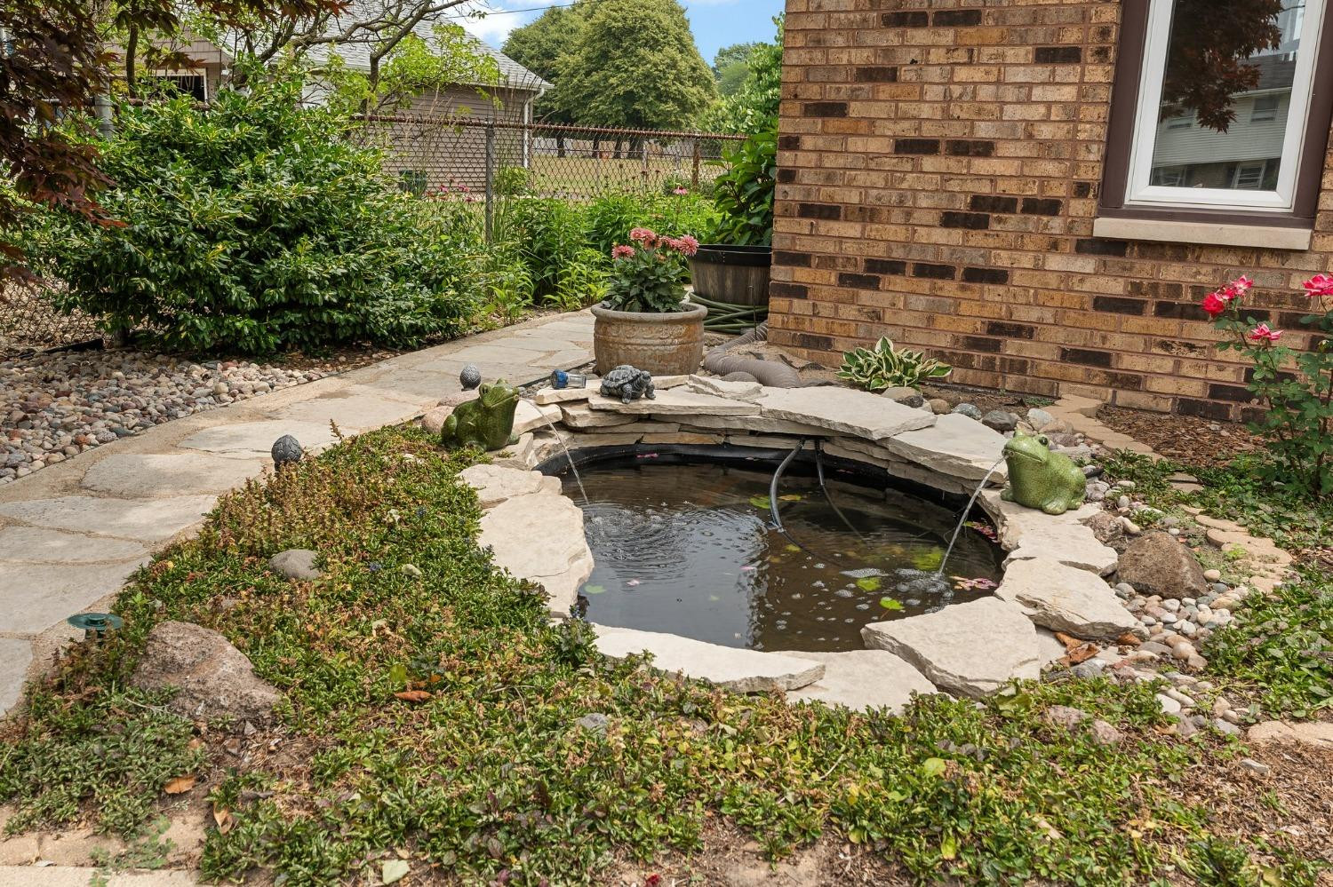 9347 Idlewild Drive