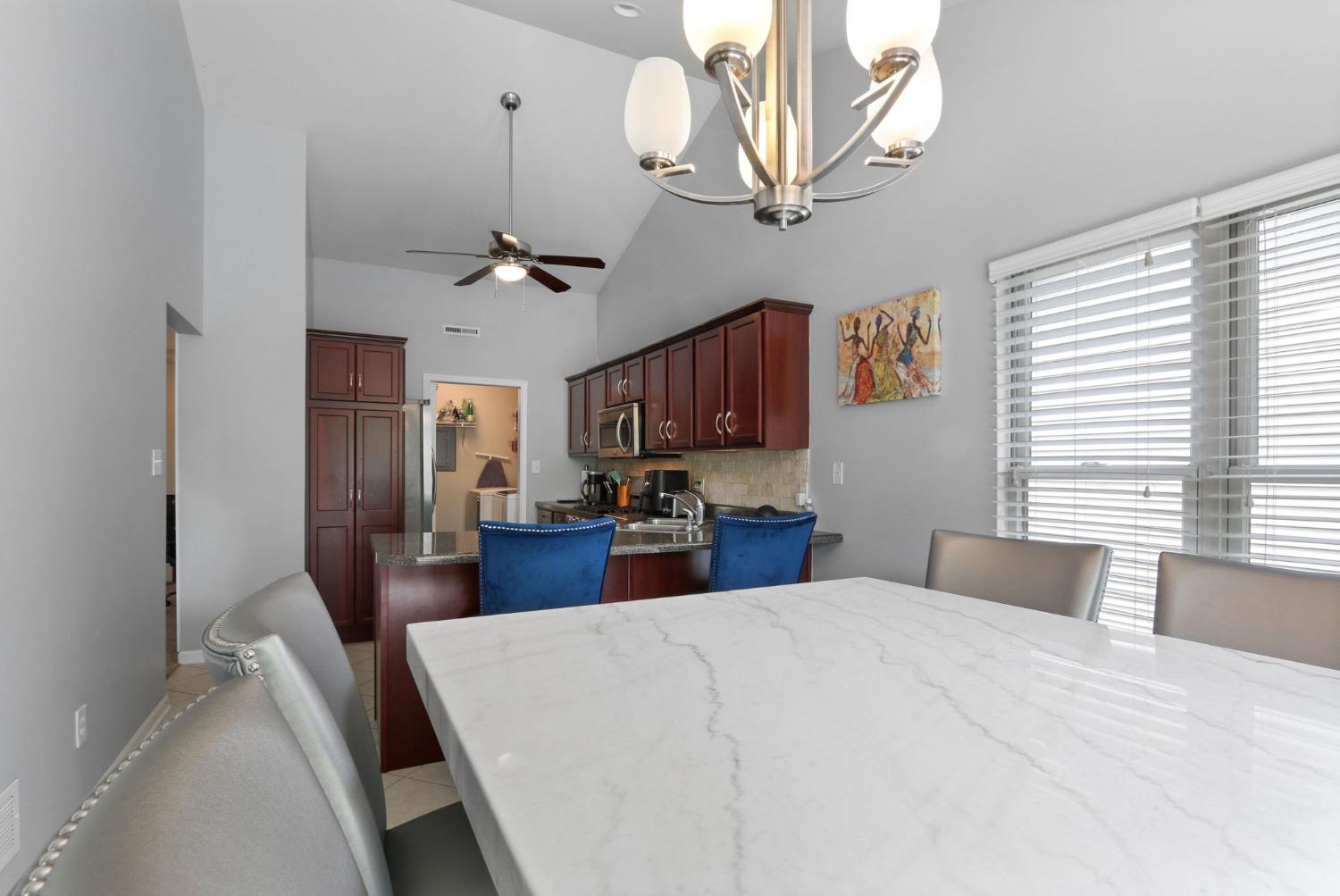 1453 Lakewood Lane Unit: 3