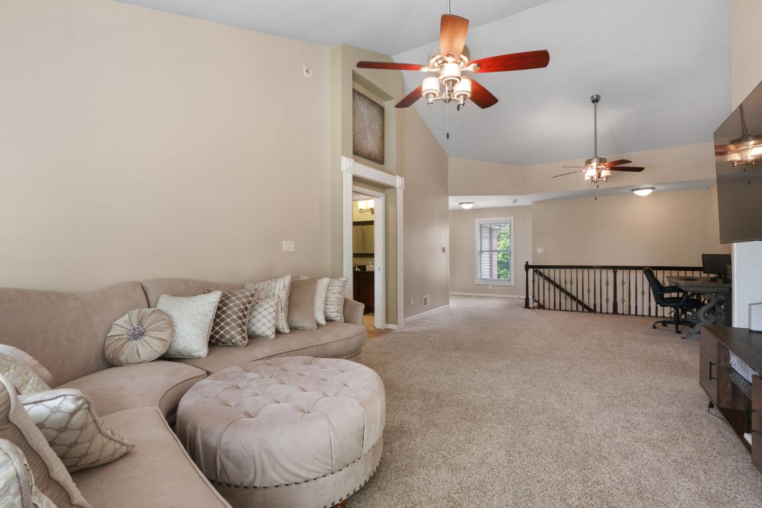 1453 Lakewood Lane Unit: 3