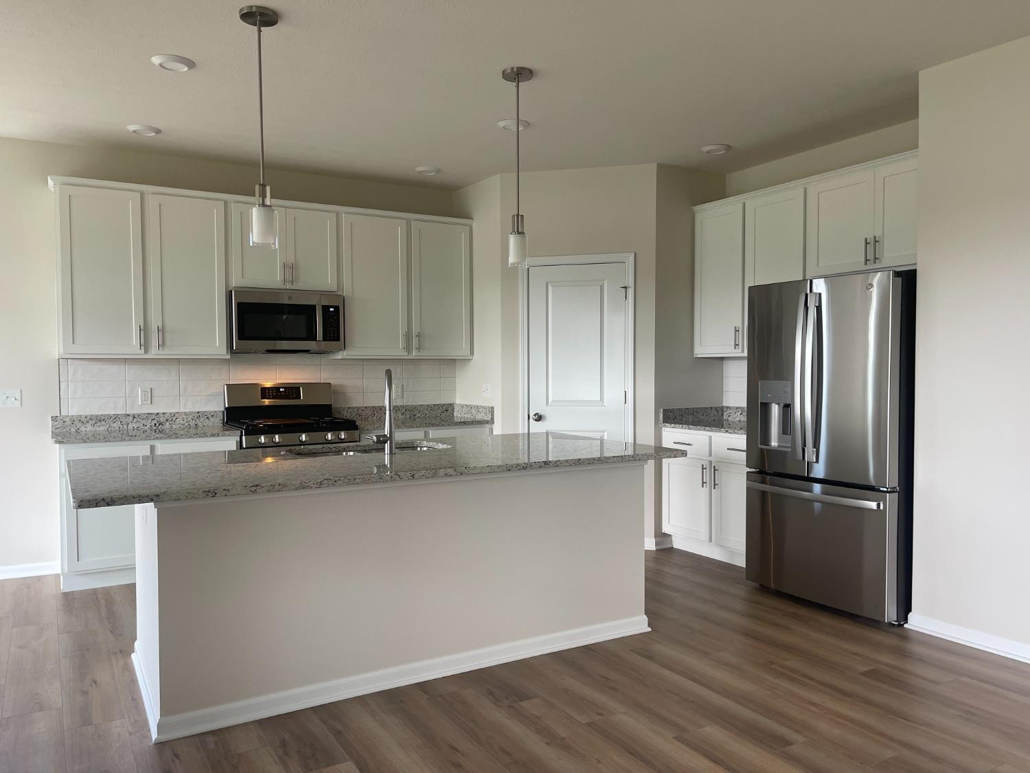 6736 Sky Drive