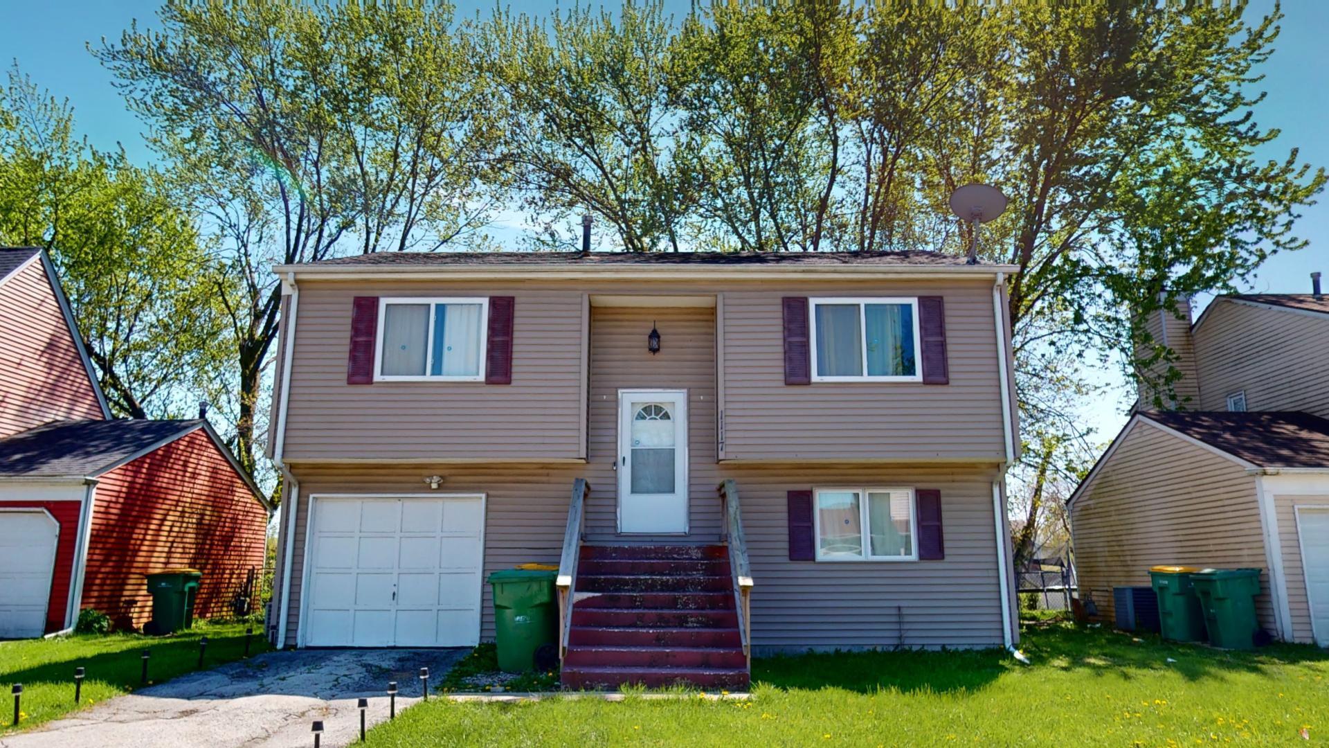 1117 W 59th Place