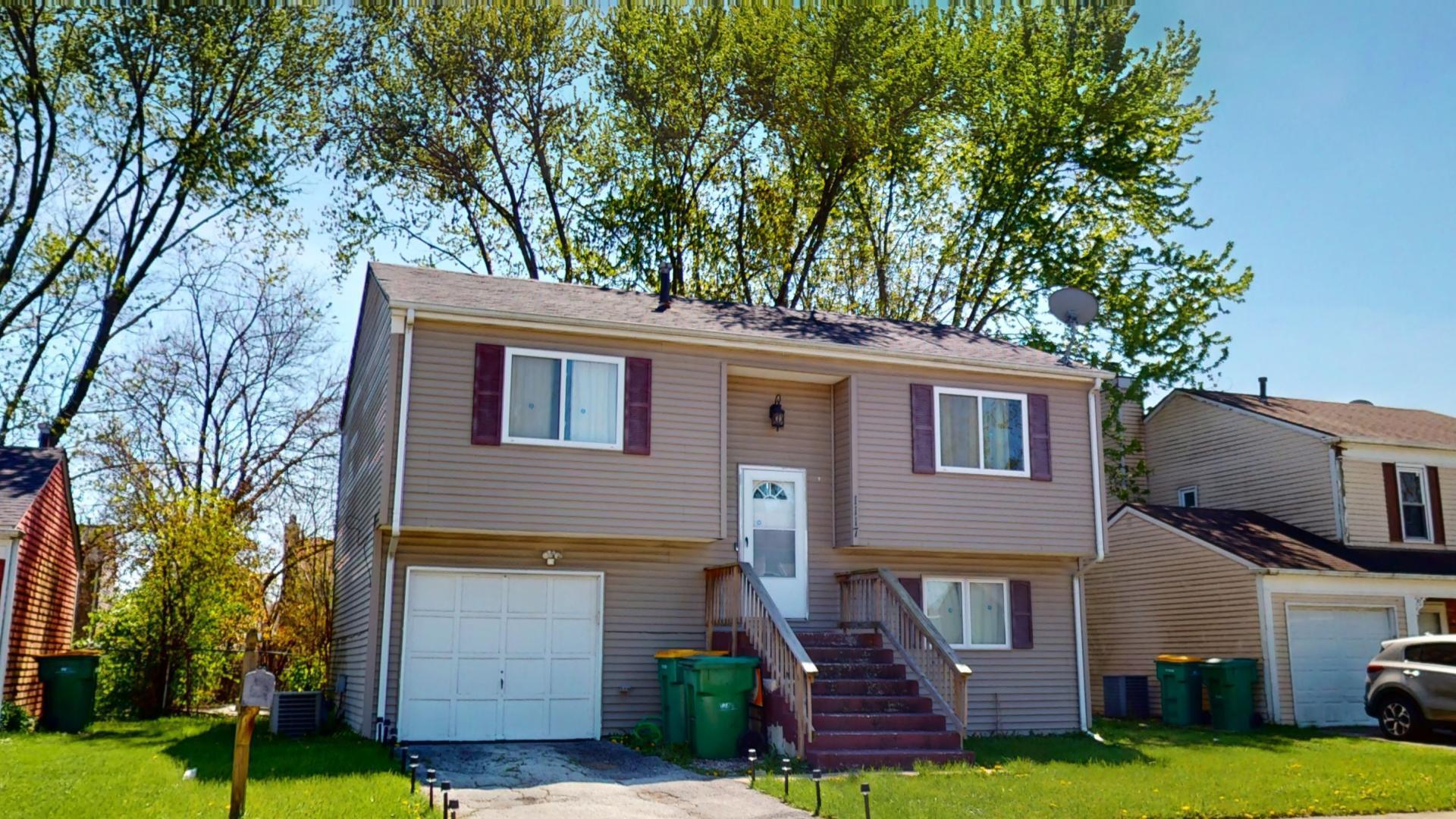 1117 W 59th Place