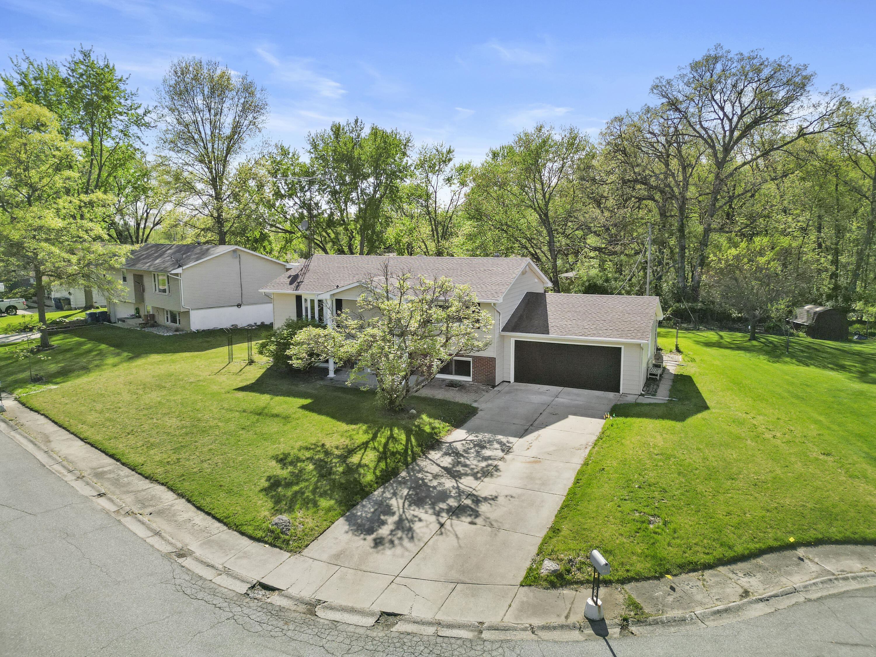 1205 Gatewood Drive