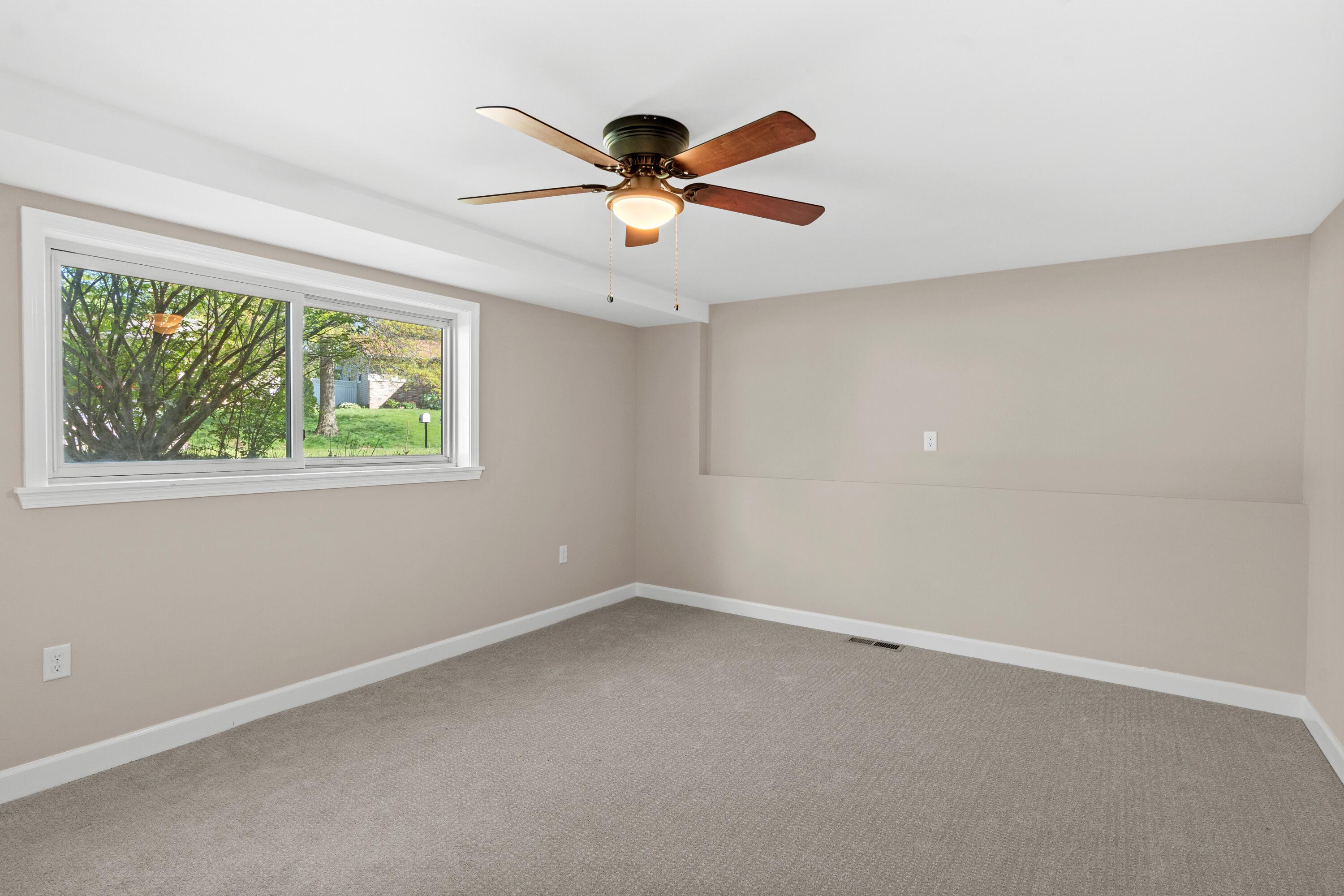 1205 Gatewood Drive