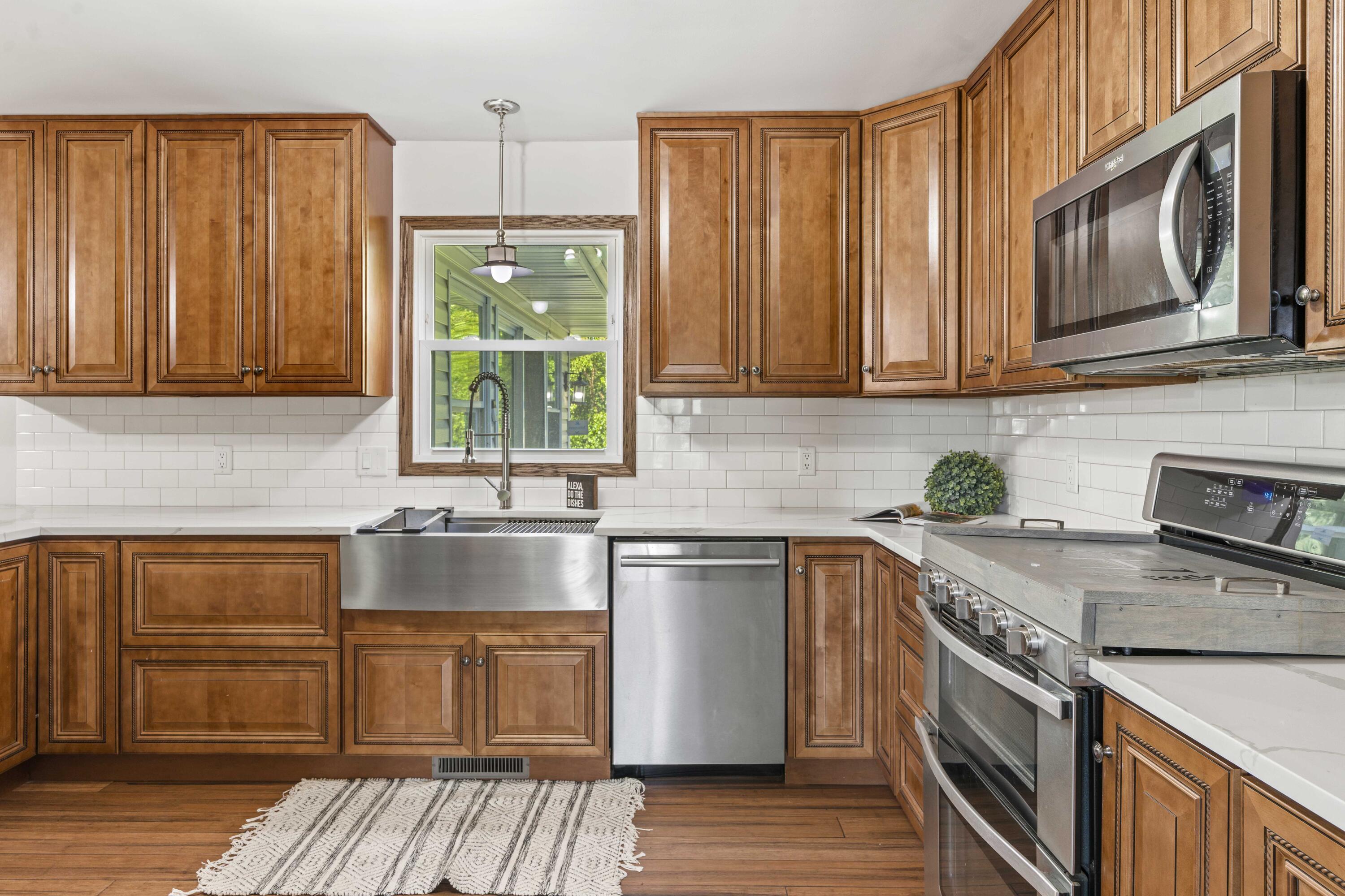 1151 Rigg Road