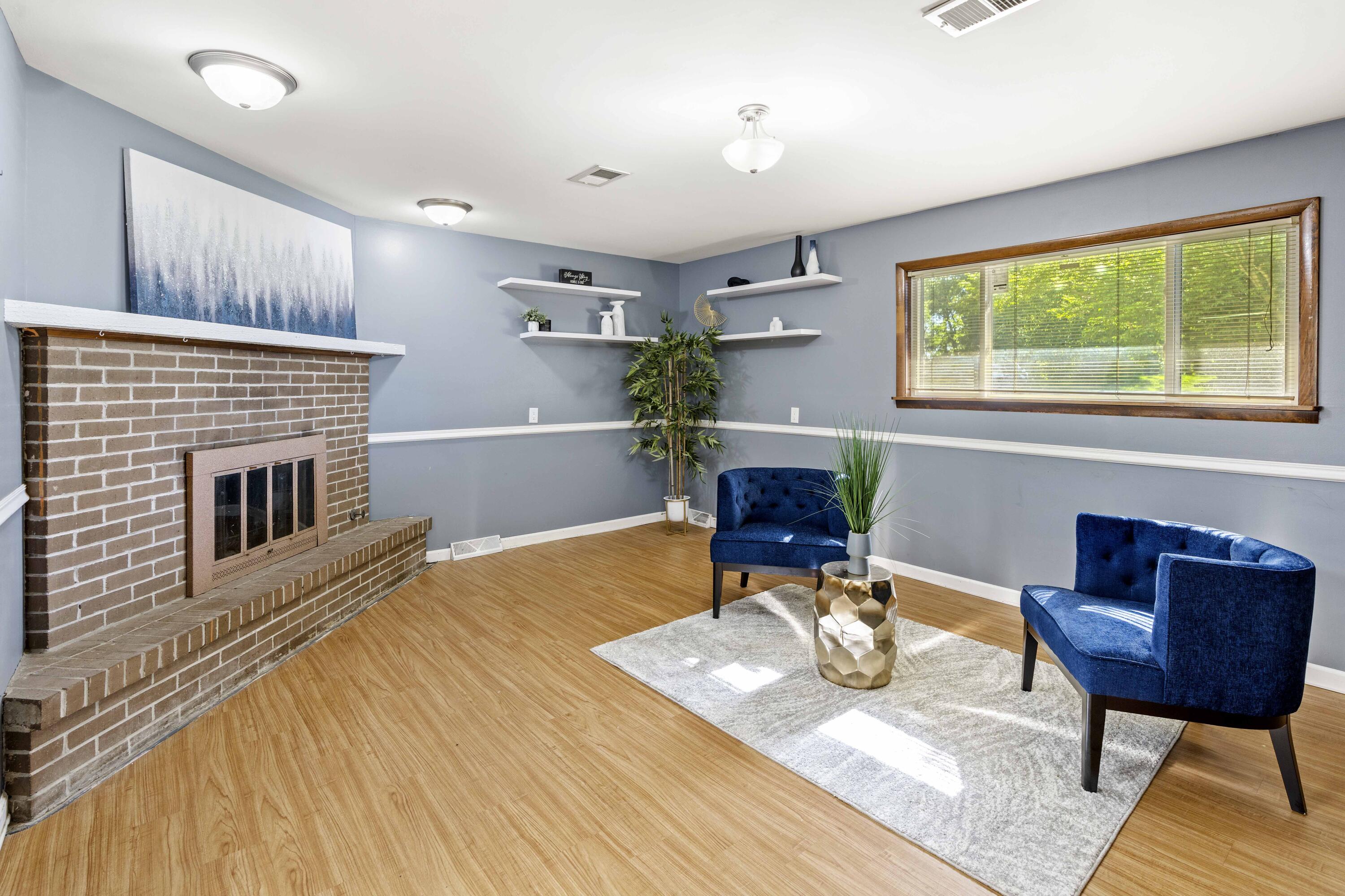 1151 Rigg Road