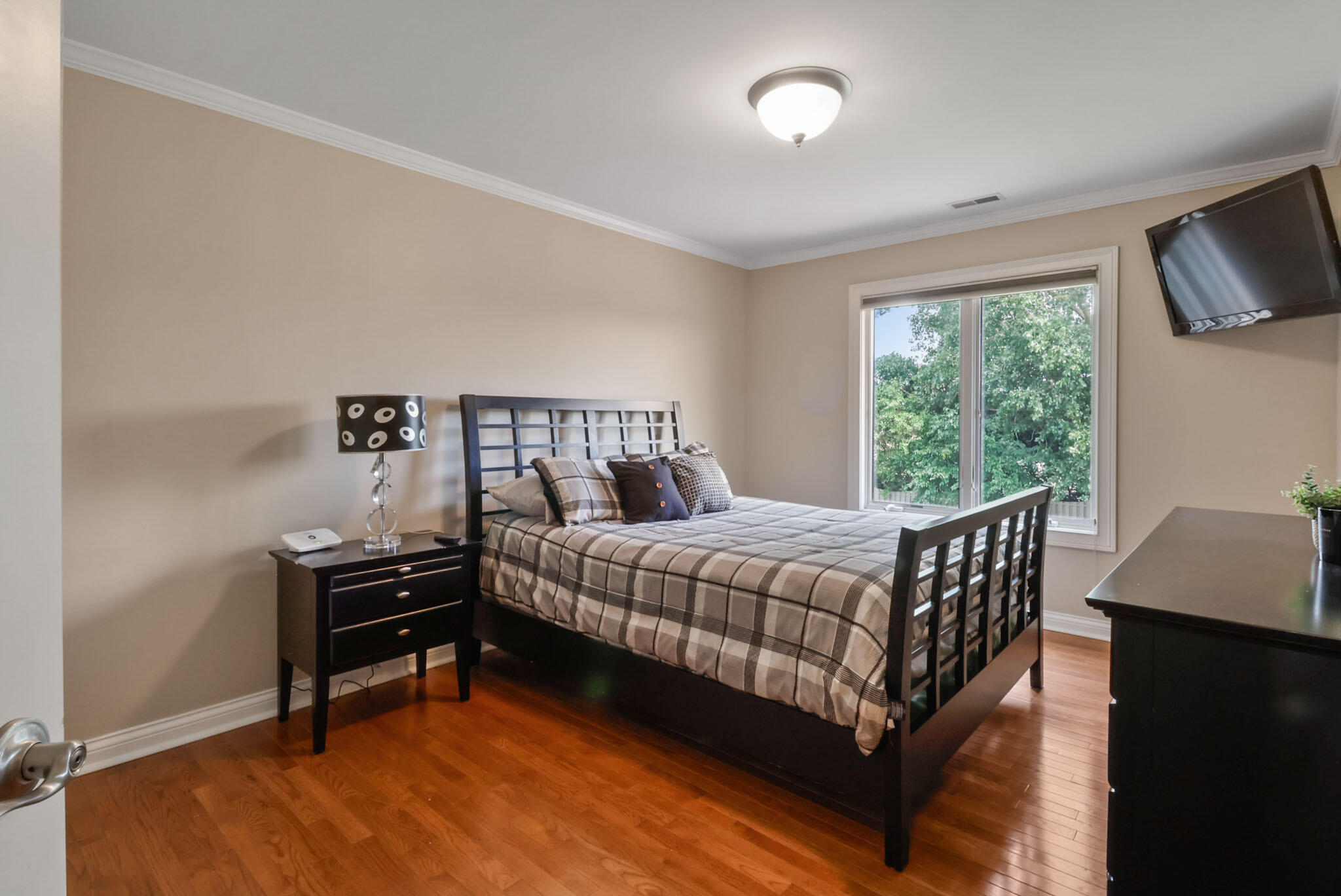 1011 Stonebridge Drive