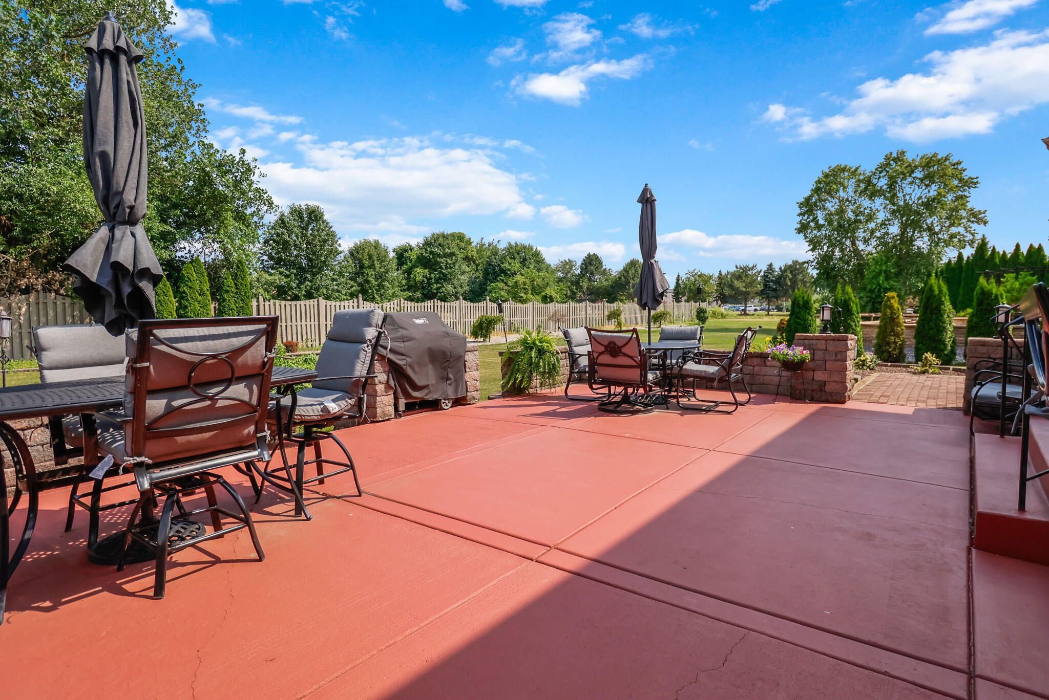 1011 Stonebridge Drive