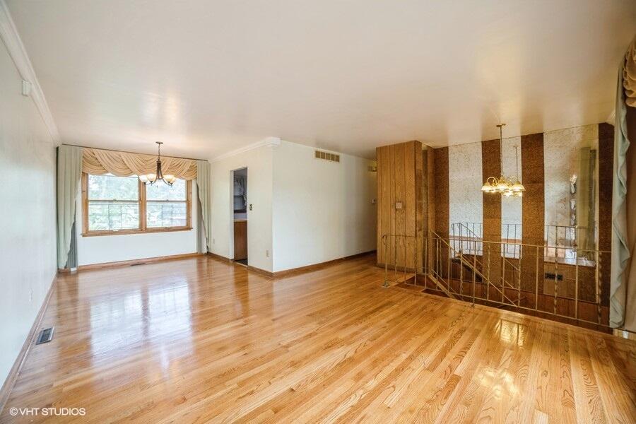 1337 Burr Street