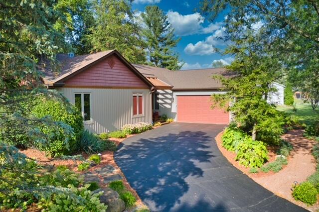 85 Tanglewood Trail