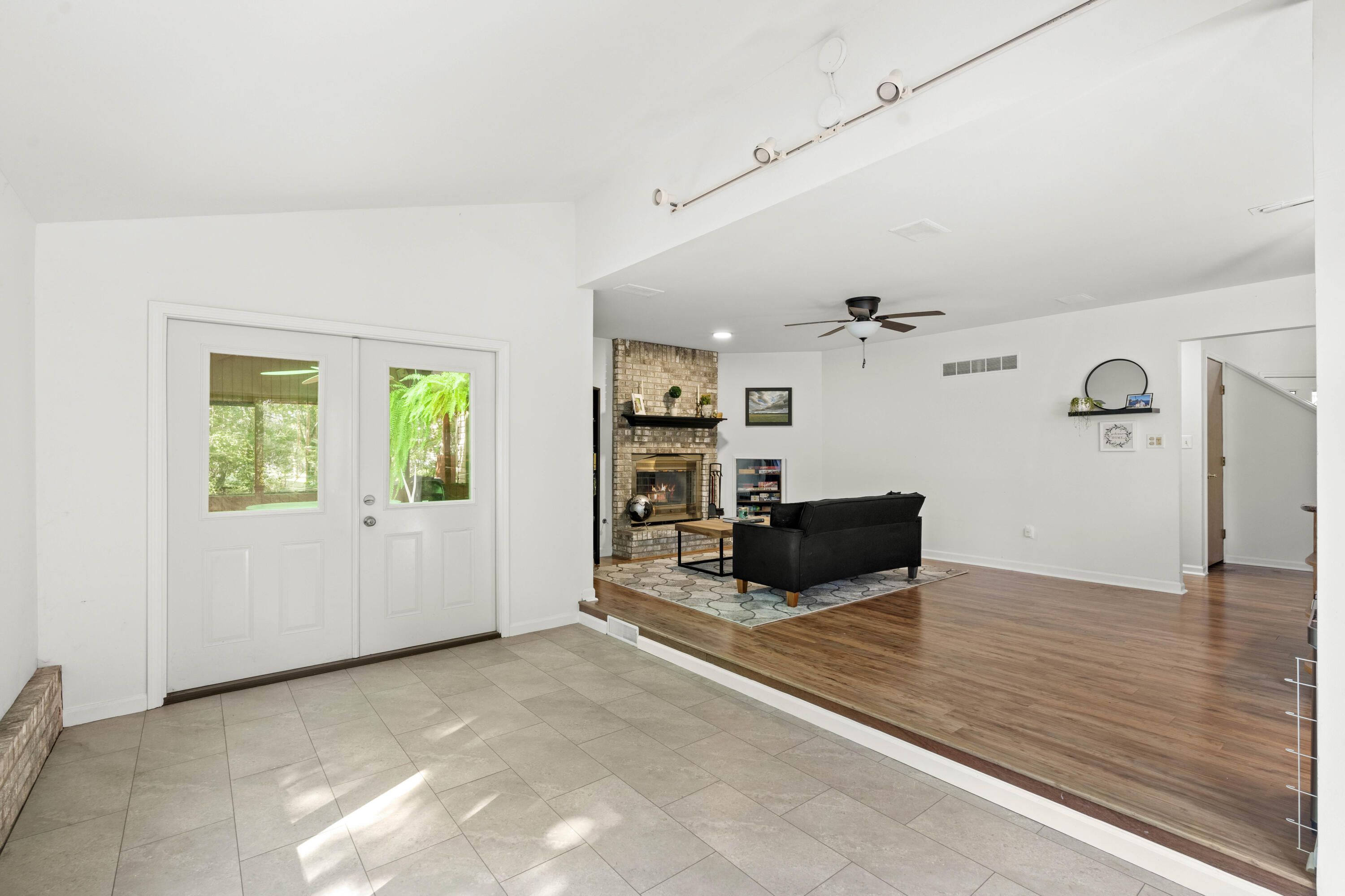 112 Harvest Drive