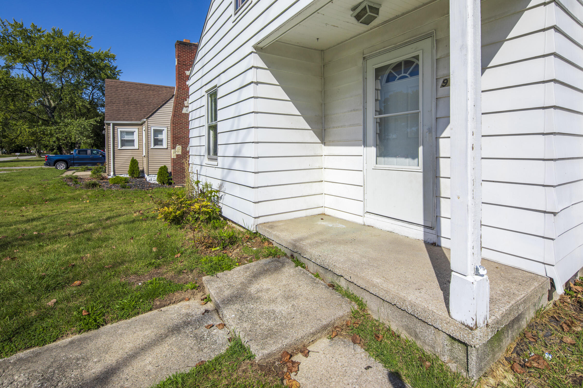 918 W 63rd Avenue