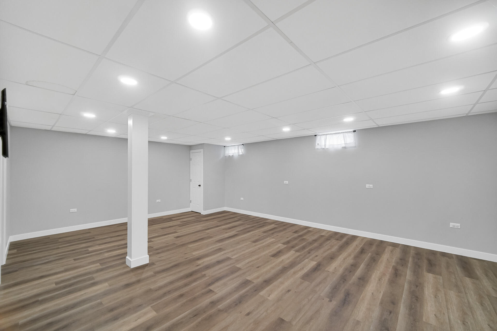 310 Cornwall Circle