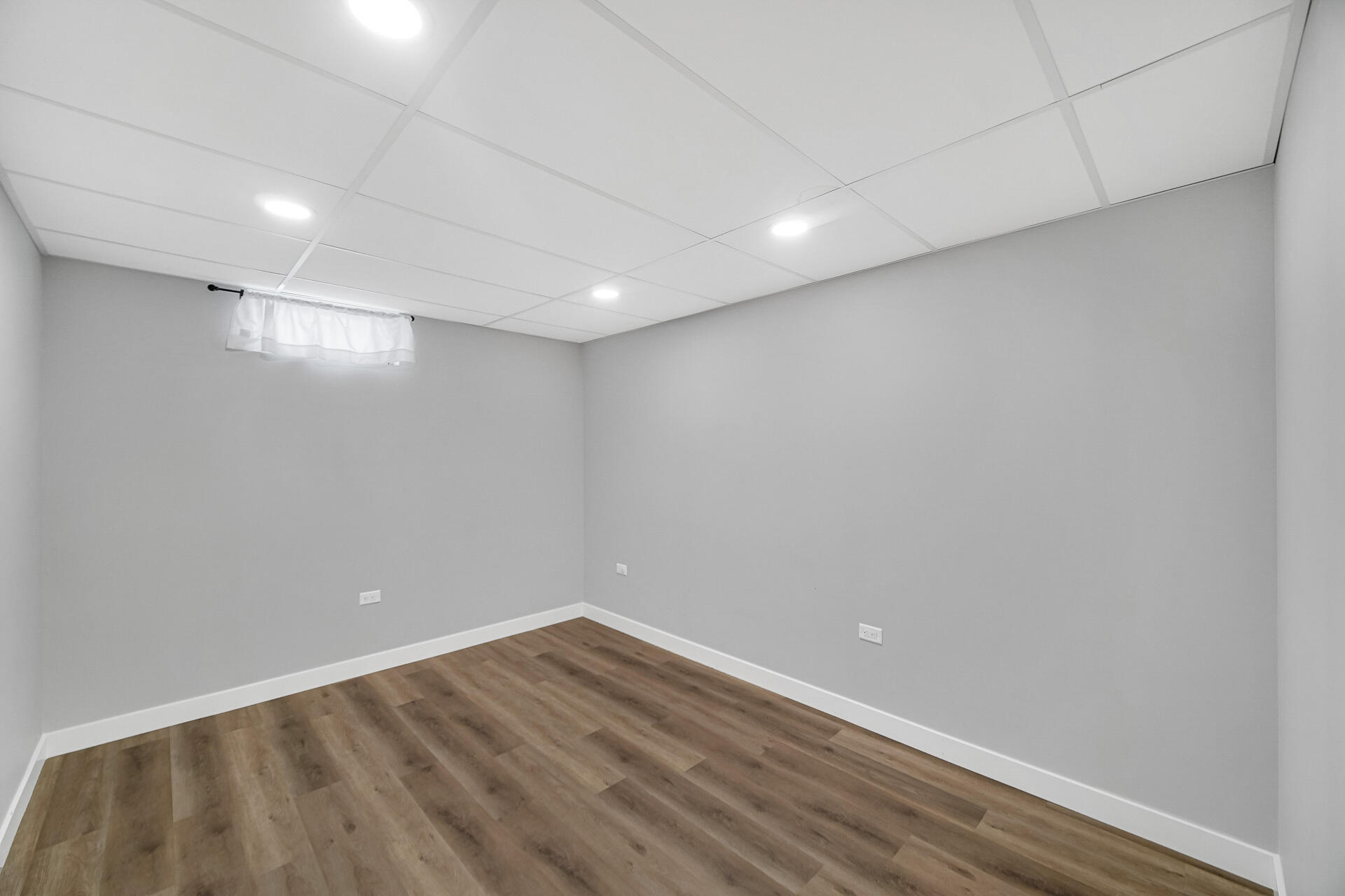 310 Cornwall Circle