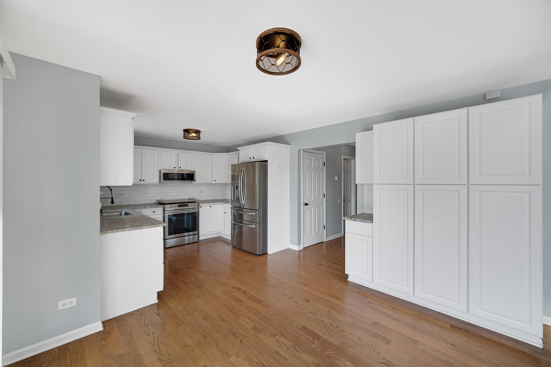 310 Cornwall Circle