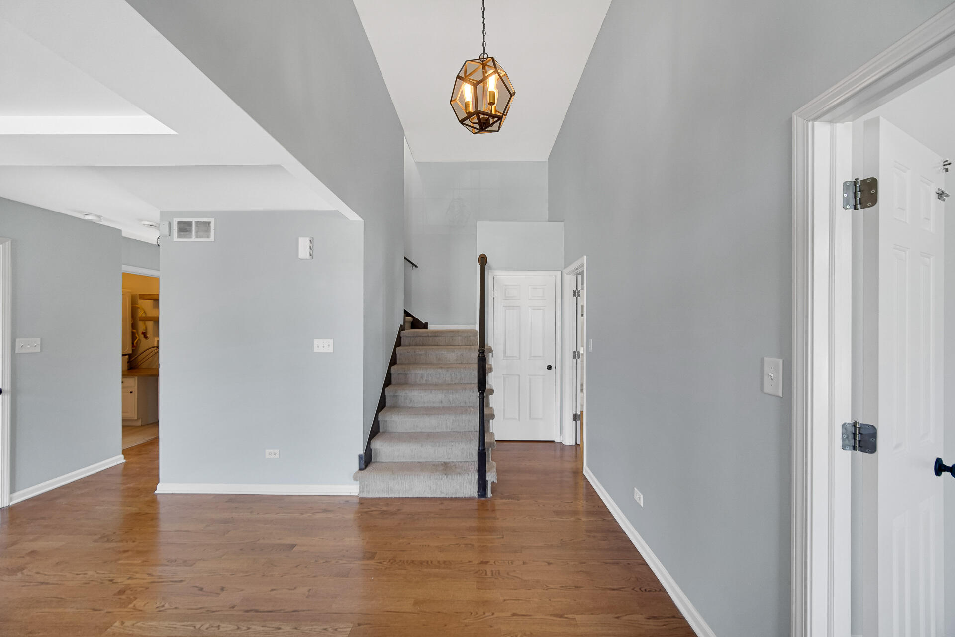 310 Cornwall Circle