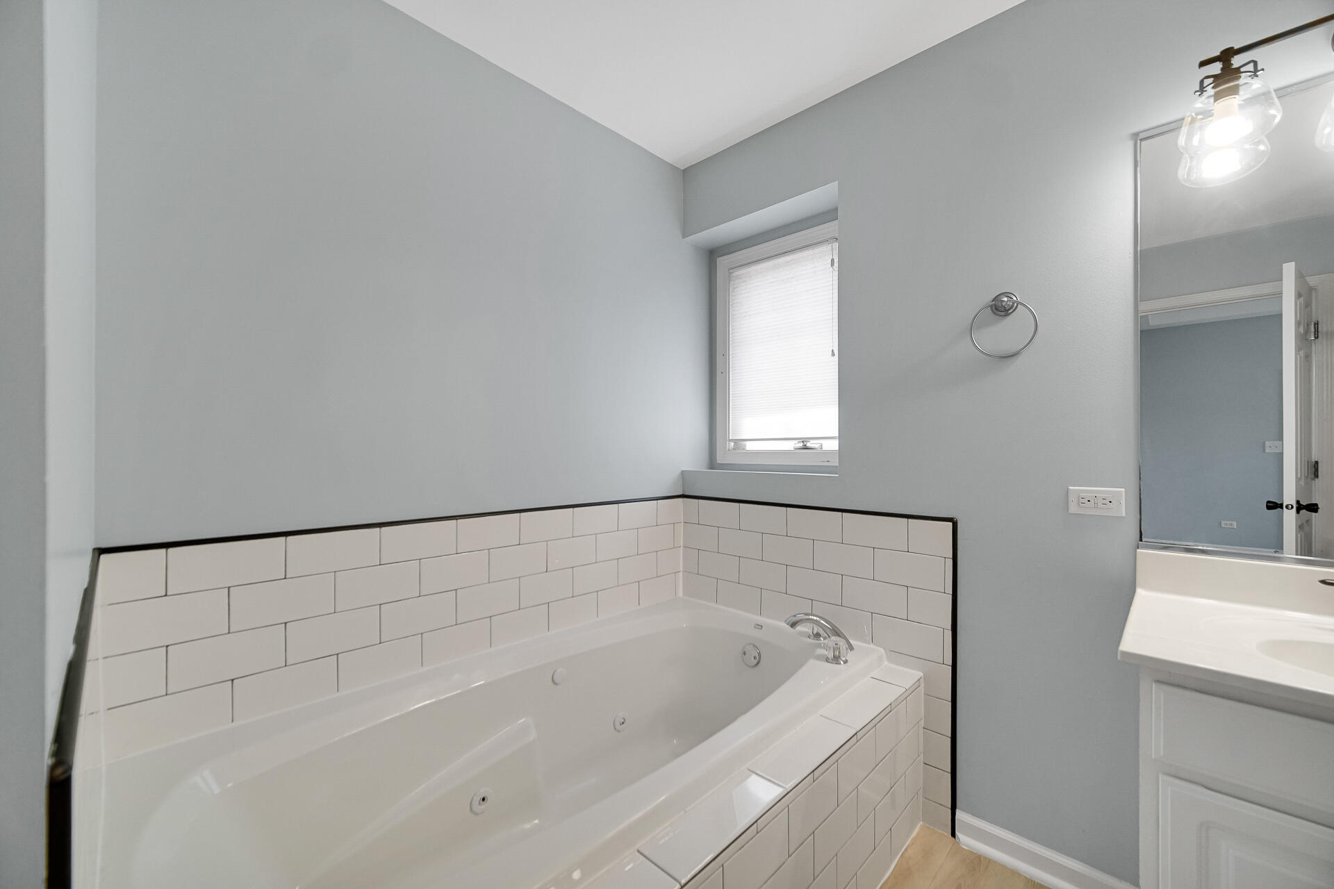 310 Cornwall Circle