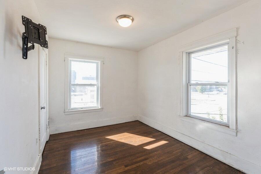 456 Tyler Street