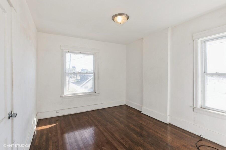 456 Tyler Street