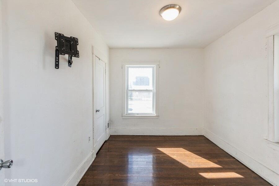 456 Tyler Street