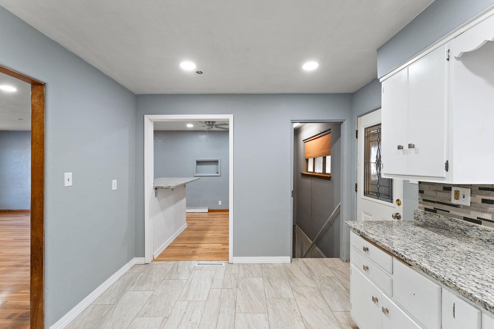 109 W 43rd Avenue
