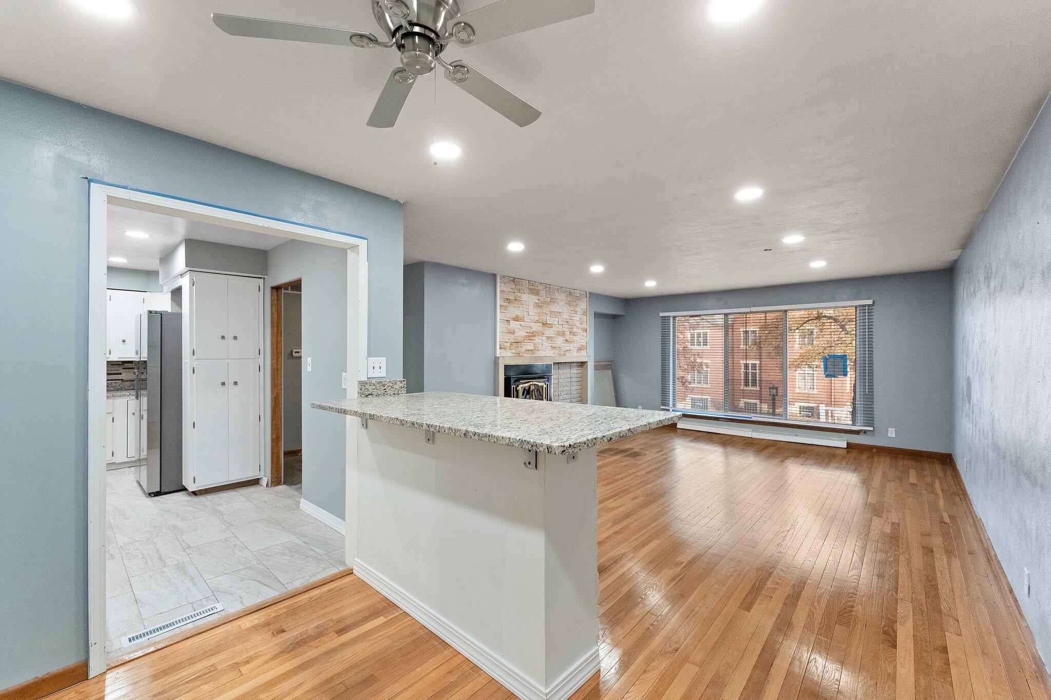 109 W 43rd Avenue
