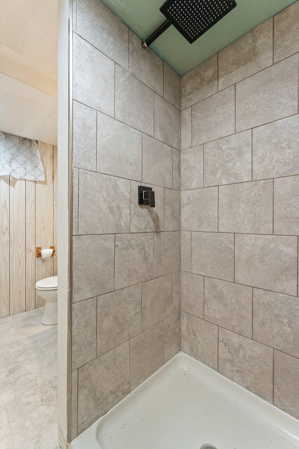 109 W 43rd Avenue
