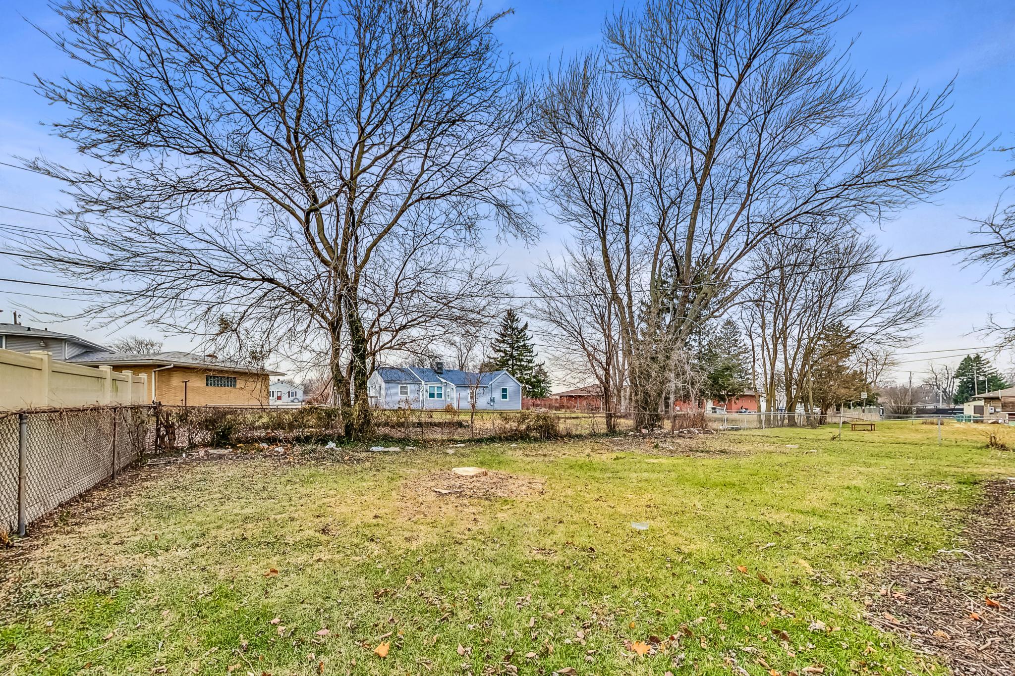 315 W 56th Place