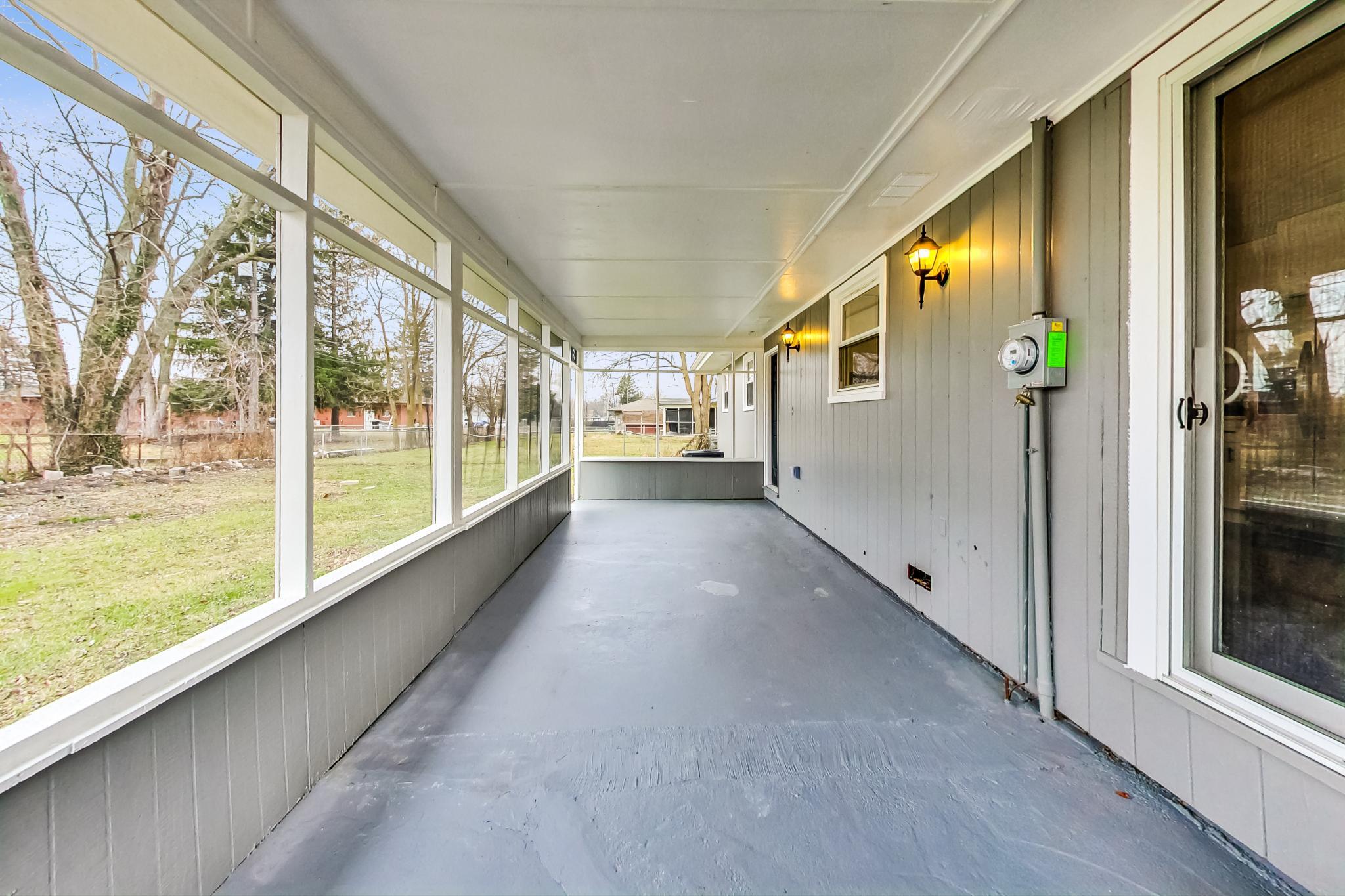 315 W 56th Place