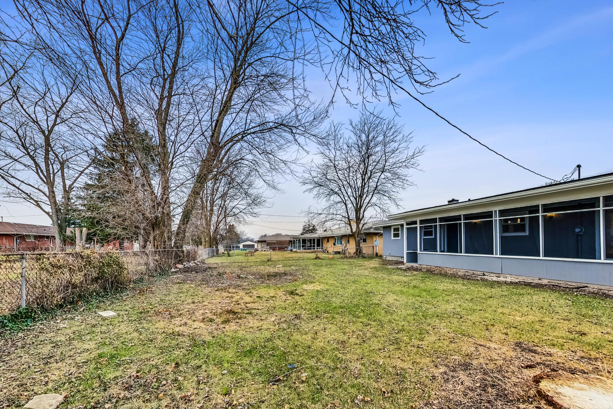 315 W 56th Place