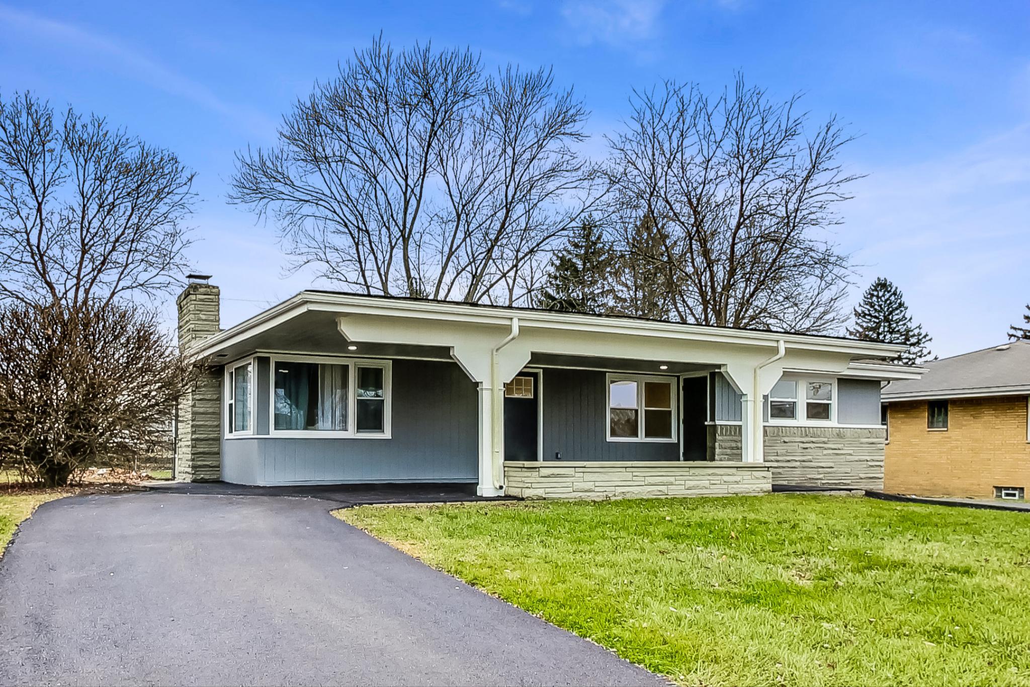 315 W 56th Place