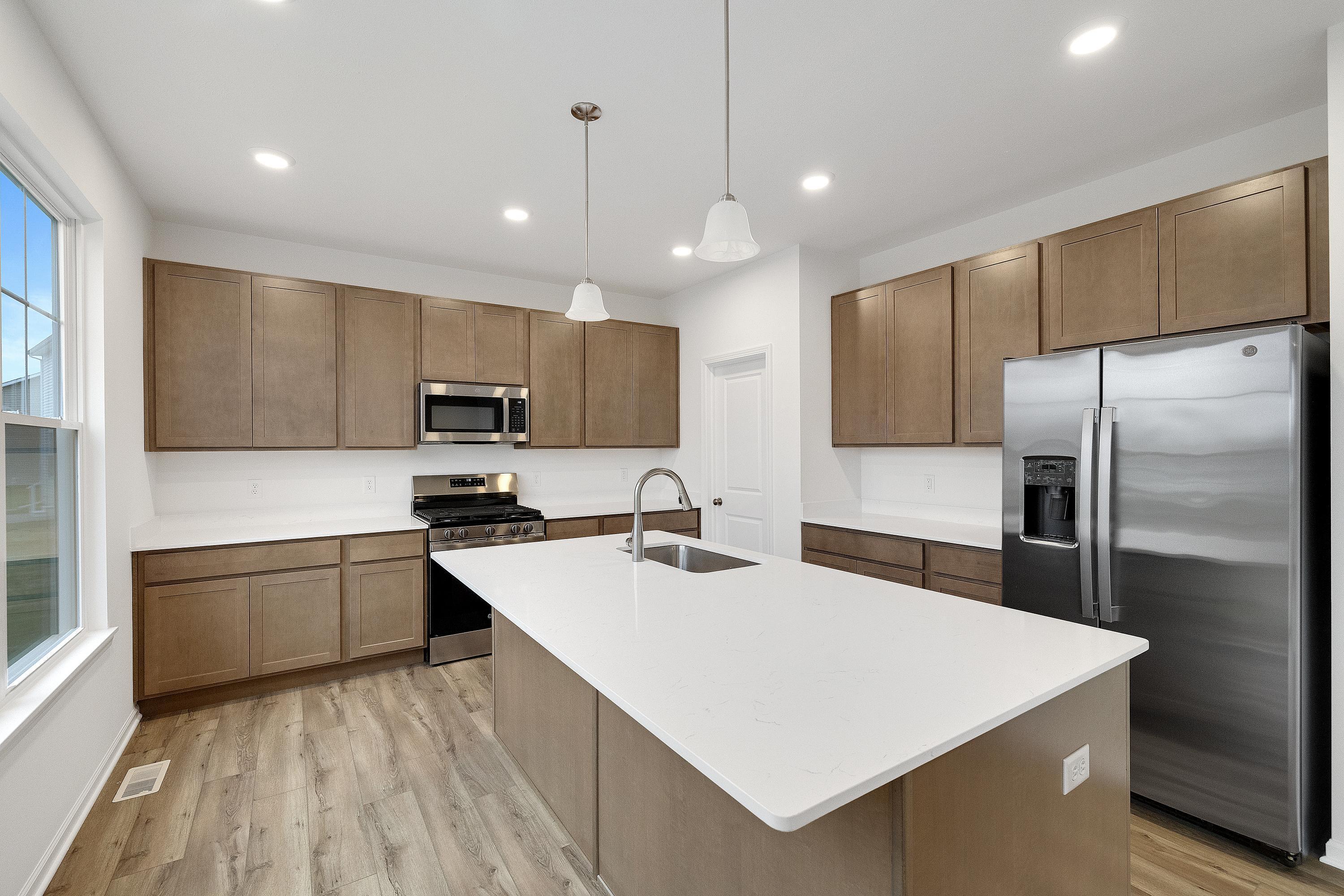 2381 Dunewood Street