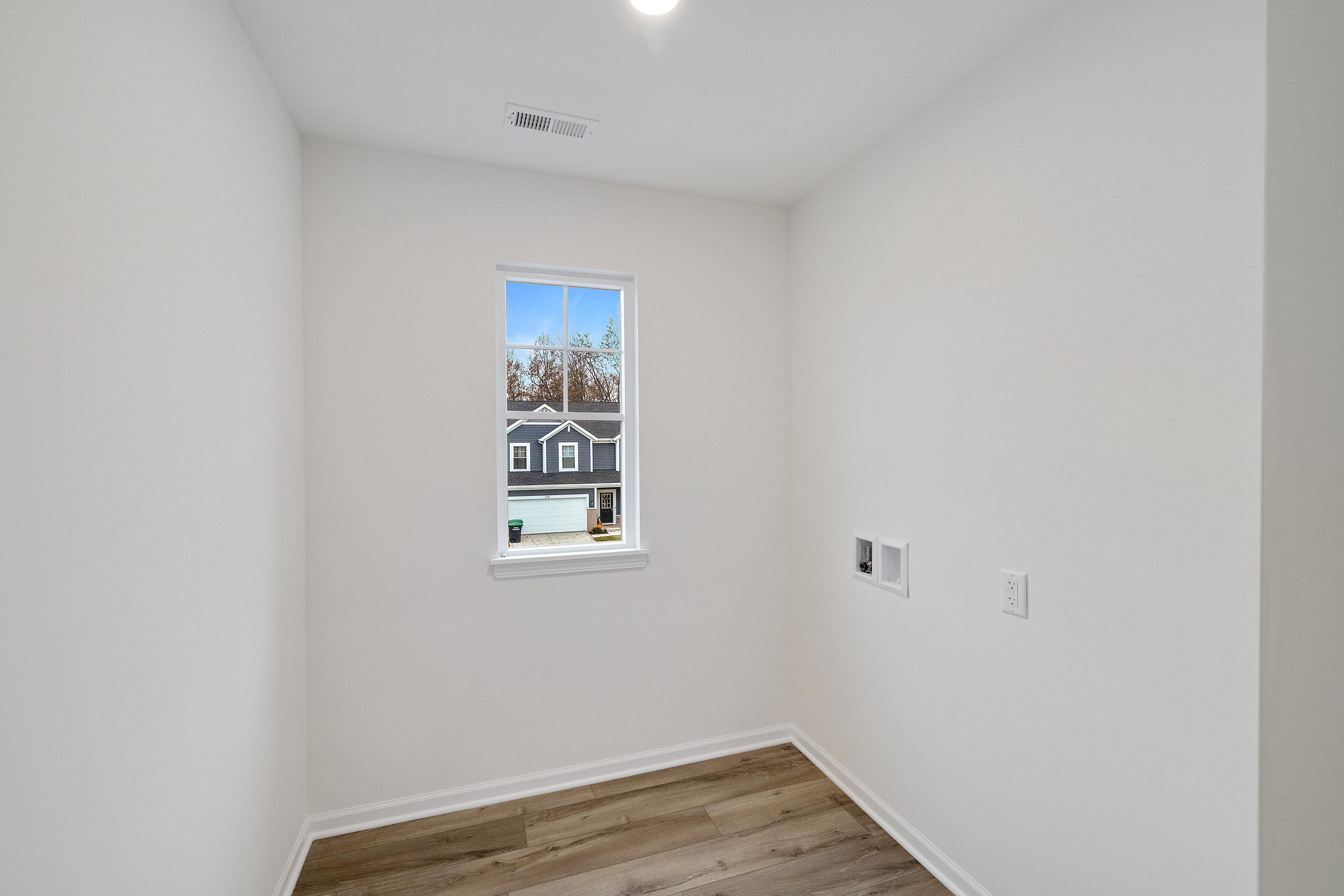 2381 Dunewood Street