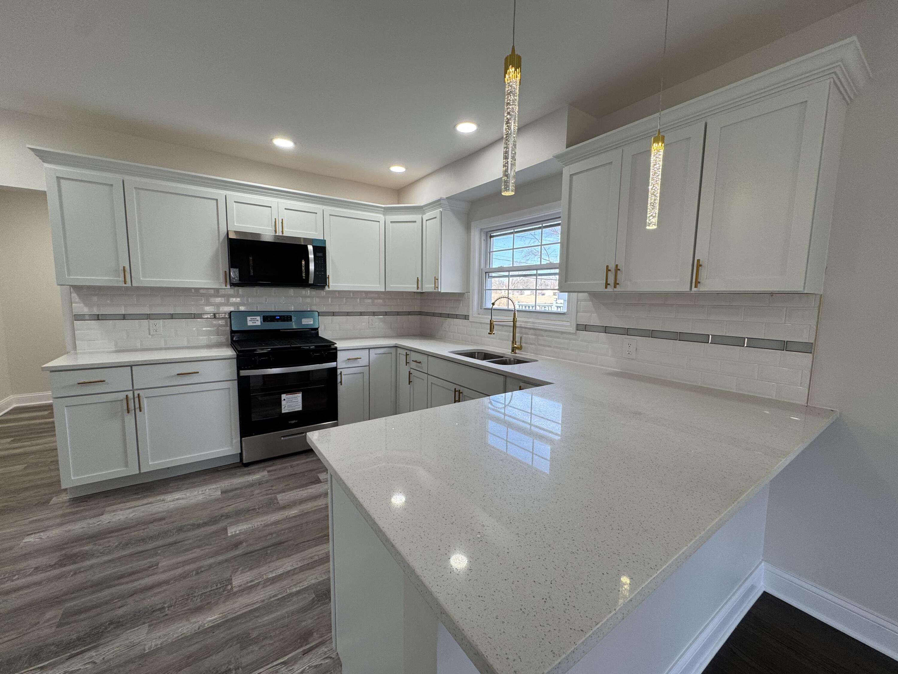 4592 Jefferson Place