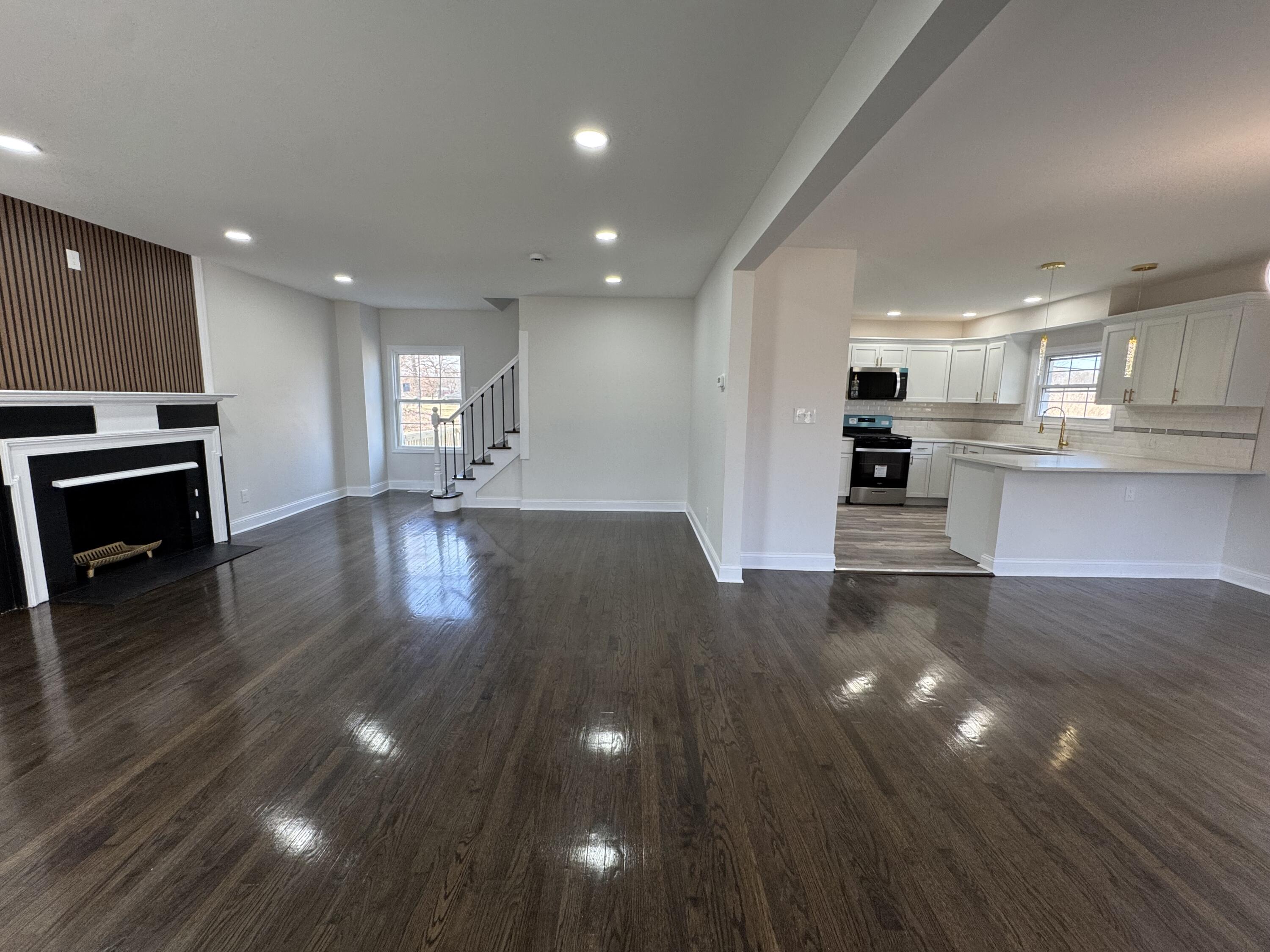 4592 Jefferson Place