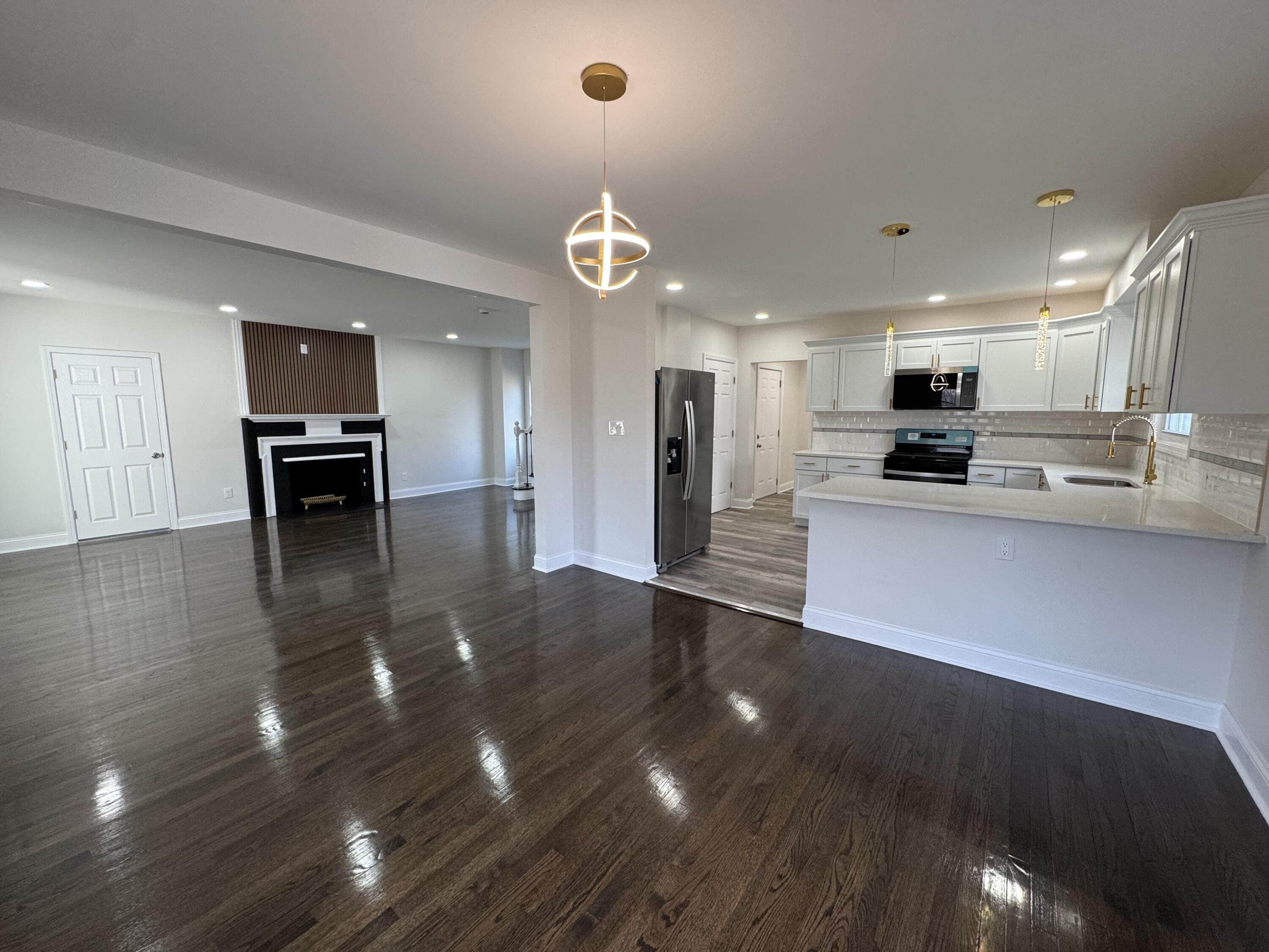 4592 Jefferson Place